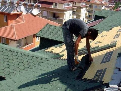 Hicret Çatı, Dış Cephe