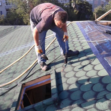 Hicret Çatı, Dış Cephe